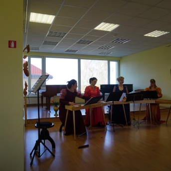 Pavasara koncerts ar kokļu ansambļa 