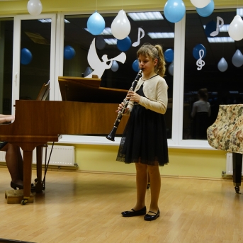 Klavieru un pūšaminstrumentu nodaļas audzēkņu koncerts - 