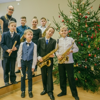 Ziemassvētki SMMS Pūtēju un klavieru nod. koncerts - 