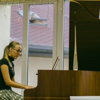 Ziemassvētki SMMS Pūtēju un klavieru nod. koncerts - 