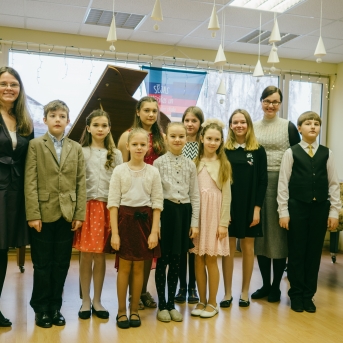 Ziemassvētki SMMS Pūtēju un klavieru nod. koncerts - 