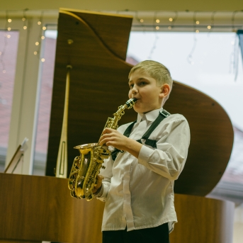 Ziemassvētki SMMS Pūtēju un klavieru nod. koncerts - 