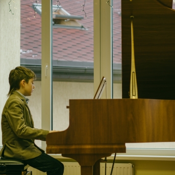 Ziemassvētki SMMS Pūtēju un klavieru nod. koncerts - 