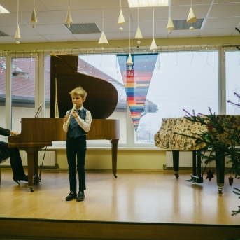 Ziemassvētki SMMS Pūtēju un klavieru nod. koncerts - 