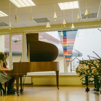 Ziemassvētki SMMS Pūtēju un klavieru nod. koncerts - 