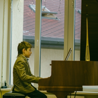 Ziemassvētki SMMS Pūtēju un klavieru nod. koncerts - 