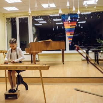 Stīgu nodaļas Ziemassvētki koncerts - 