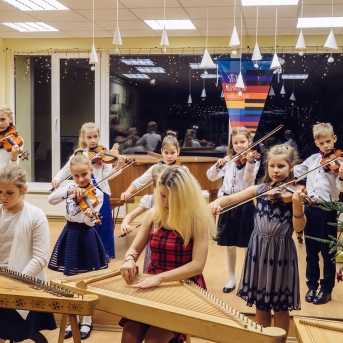 Stīgu nodaļas Ziemassvētki koncerts - 