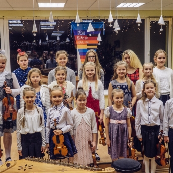 Stīgu nodaļas Ziemassvētki koncerts - 