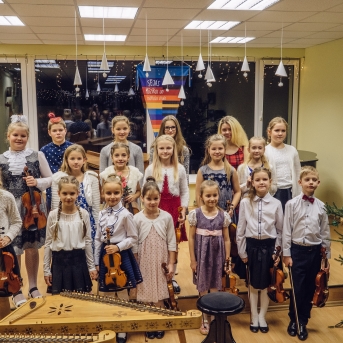 Stīgu nodaļas Ziemassvētki koncerts - 