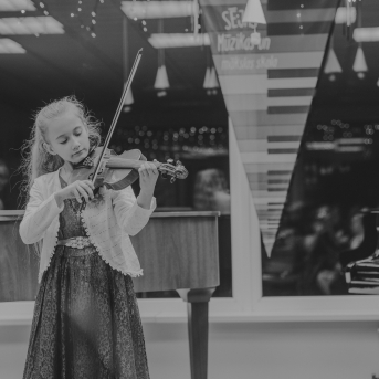 Stīgu nodaļas Ziemassvētki koncerts - 