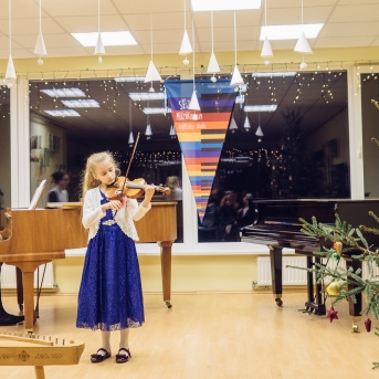 Stīgu nodaļas Ziemassvētki koncerts - 