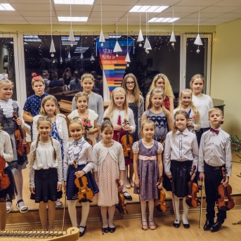 Stīgu nodaļas Ziemassvētki koncerts - 