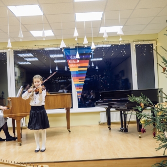 Stīgu nodaļas Ziemassvētki koncerts - 