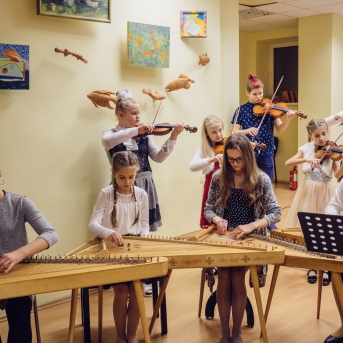 Stīgu nodaļas Ziemassvētki koncerts - 