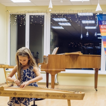 Stīgu nodaļas Ziemassvētki koncerts - 