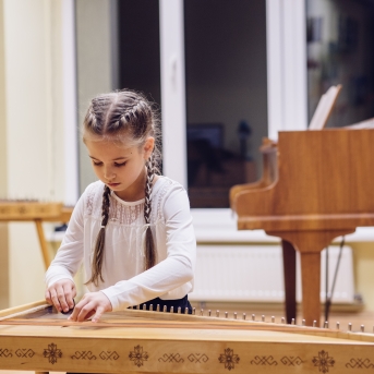 Stīgu nodaļas Ziemassvētki koncerts - 