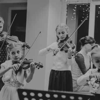 Stīgu nodaļas Ziemassvētki koncerts - 