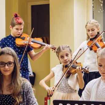 Stīgu nodaļas Ziemassvētki koncerts - 