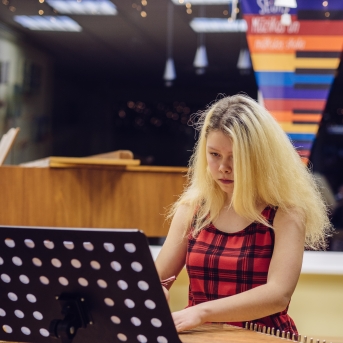 Stīgu nodaļas Ziemassvētki koncerts - 