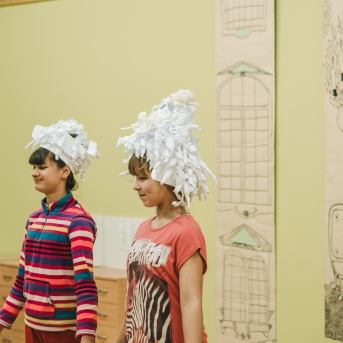 Ziemassvētki mākslas nodaļā - 