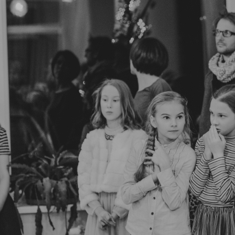 Ziemassvētki mākslas nodaļā - 