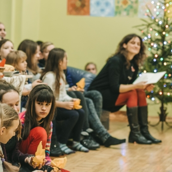 Ziemassvētki mākslas nodaļā - 