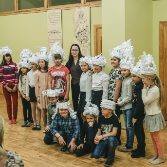 Ziemassvētki mākslas nodaļā - 