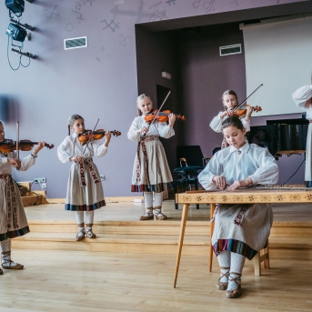 Ciemojamies Ādažos - 