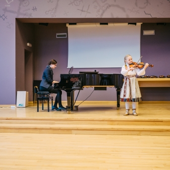 Ciemojamies Ādažos - 