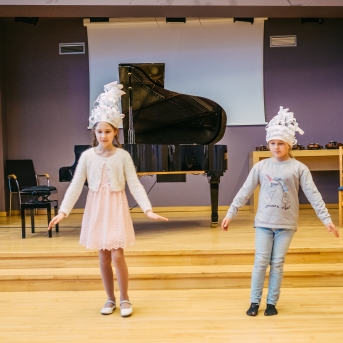 Ciemojamies Ādažos - 