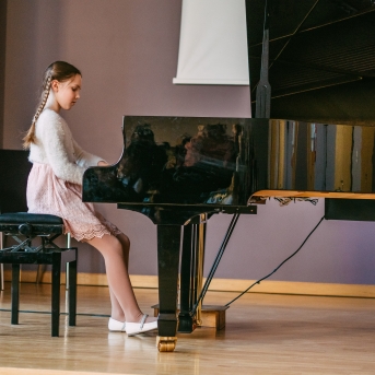 Ciemojamies Ādažos - 