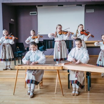 Ciemojamies Ādažos - 