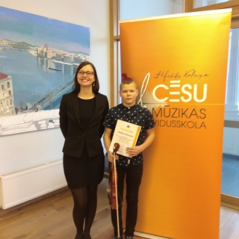 Valsts konkursa II kārta stīgu instrumentu spēlē Cēsīs - 