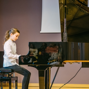 Ciemojamies Ādažos - 