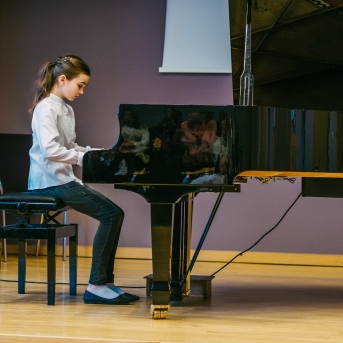 Ciemojamies Ādažos - 