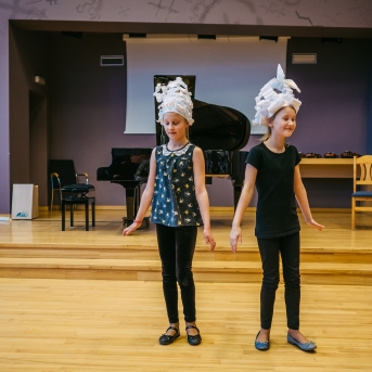 Ciemojamies Ādažos - 