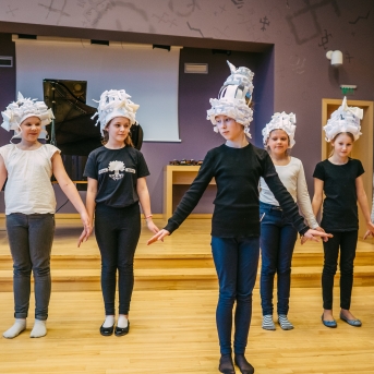 Ciemojamies Ādažos - 