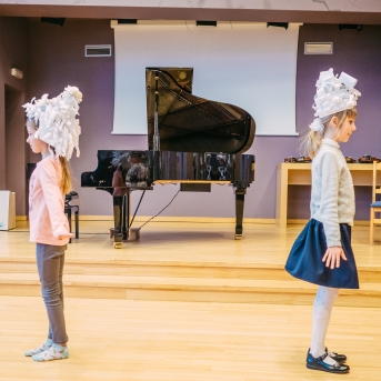 Ciemojamies Ādažos - 