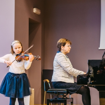 Ciemojamies Ādažos - 