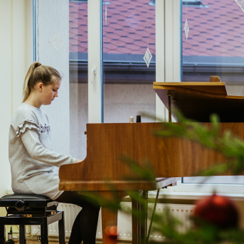 Ziemassvētki SMMS mūzikas nodaļā - 