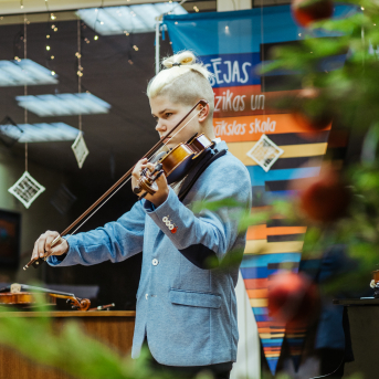 Ziemassvētki SMMS mūzikas nodaļā - 