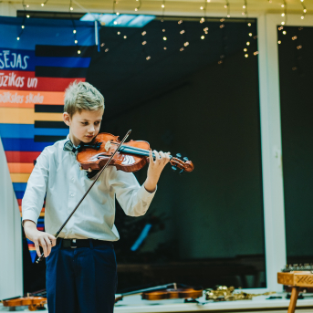 Ziemassvētki SMMS mūzikas nodaļā - 