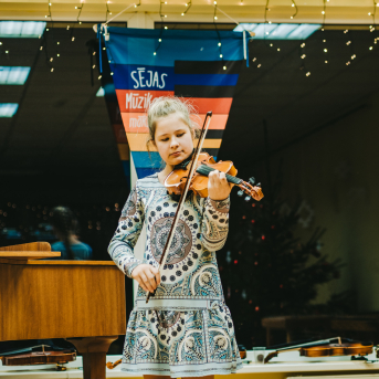 Ziemassvētki SMMS mūzikas nodaļā - 