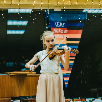 Ziemassvētki SMMS mūzikas nodaļā - 