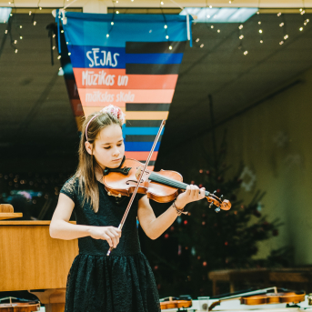 Ziemassvētki SMMS mūzikas nodaļā - 