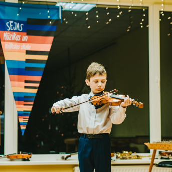 Ziemassvētki SMMS mūzikas nodaļā - 