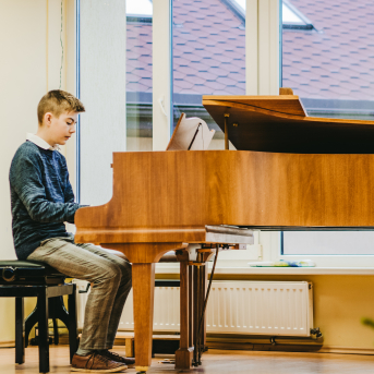 Ziemassvētki SMMS mūzikas nodaļā - 