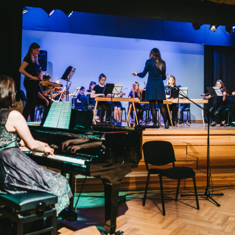 Ciemosjamies Līgatnē - 