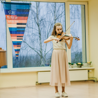 Stīgu instrumentu Konkurss SMMS - 